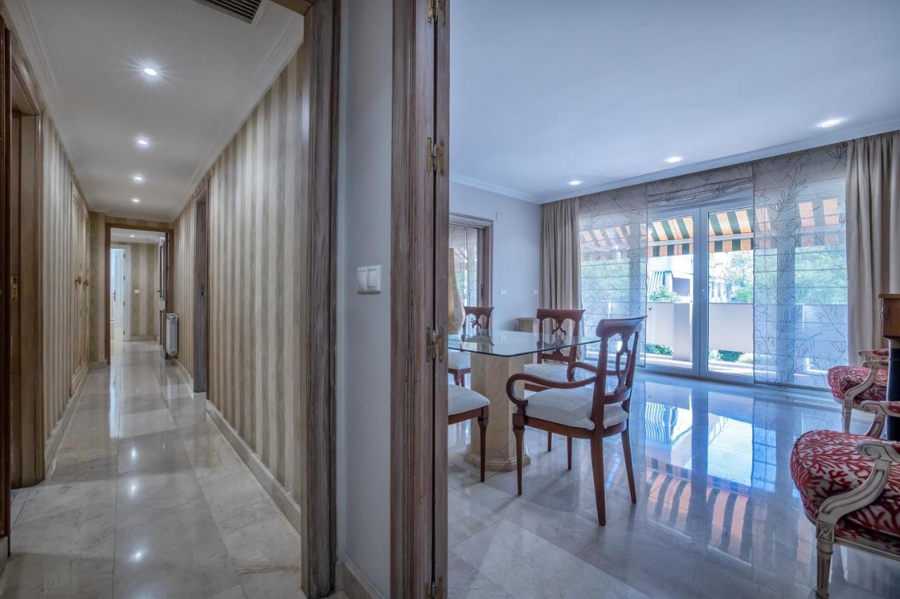 Apartamento Los Tilos & Parking & Piscina Kordoba Bagian luar foto